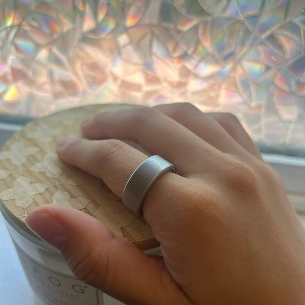 Oura Gen 4 Size 6 in Brushed Silver